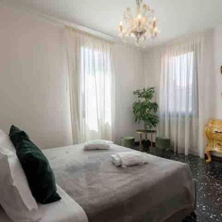 Ca' Pesaro Rooftop Terrace Apartment. ヴェネツィア エクステリア 写真