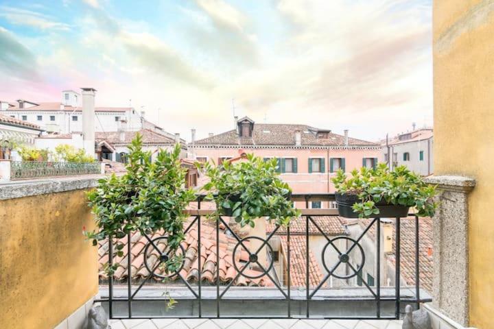 Ca' Pesaro Rooftop Terrace Apartment. ヴェネツィア エクステリア 写真