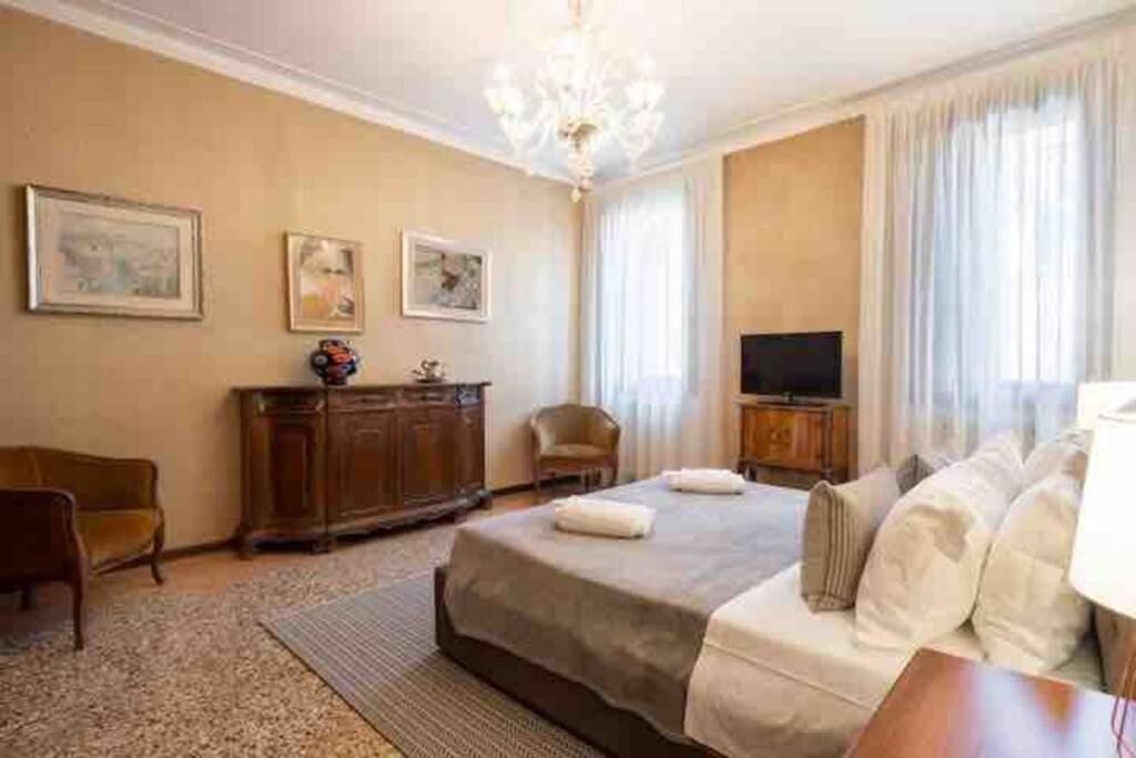 Ca' Pesaro Rooftop Terrace Apartment. ヴェネツィア エクステリア 写真